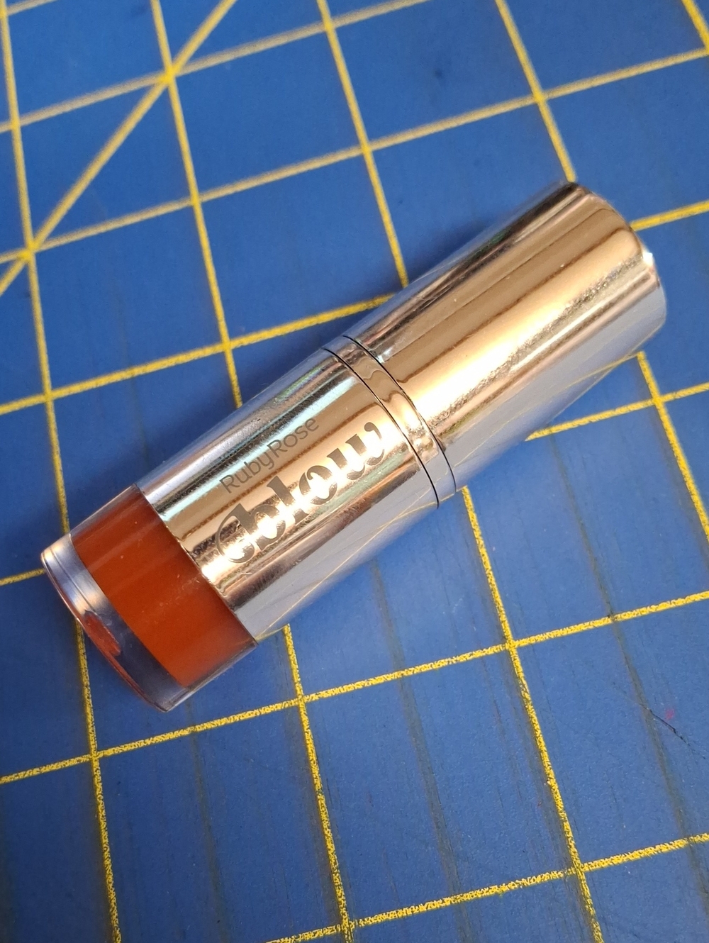 Ruby Rose Blow Glow Theory  Lip Oil Red
